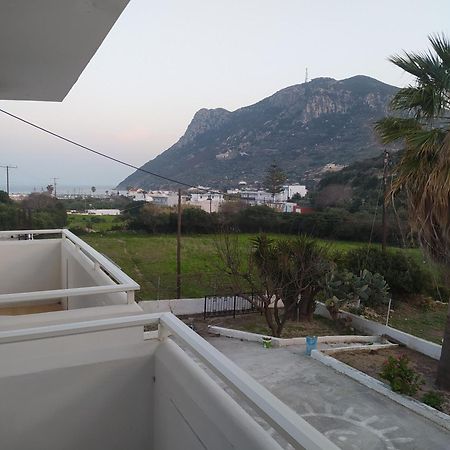 קפלוס Dionisia Apartments 2 מראה חיצוני תמונה