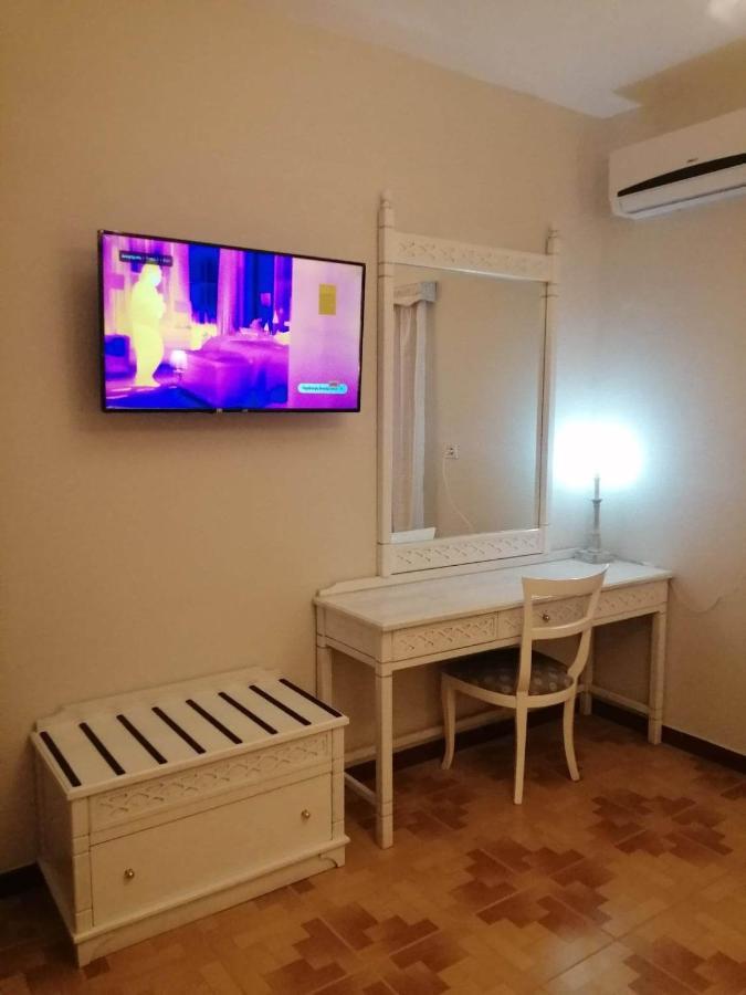 קפלוס Dionisia Apartments 2 מראה חיצוני תמונה