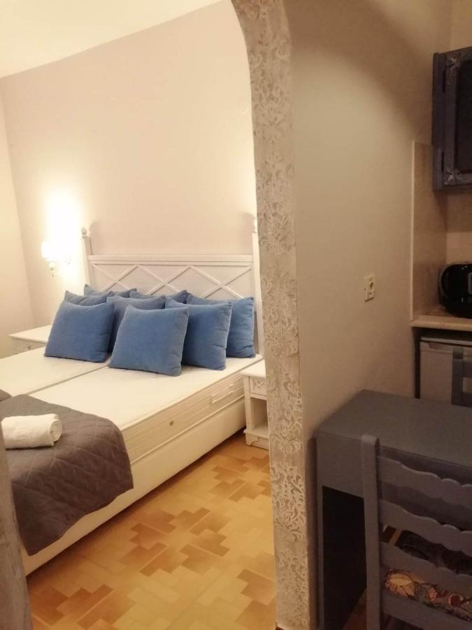 קפלוס Dionisia Apartments 2 מראה חיצוני תמונה